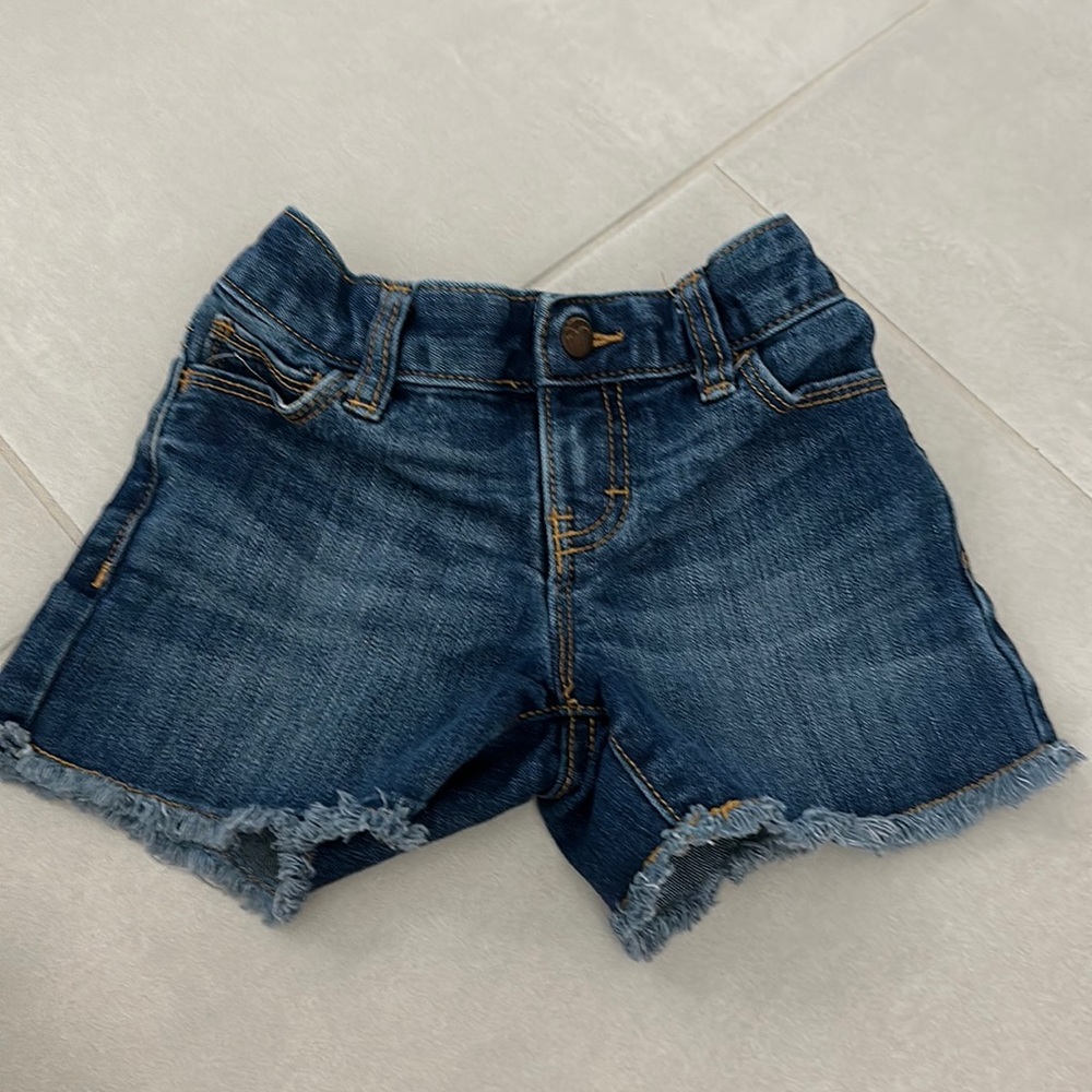 Girls old navy jean shorts, size 5